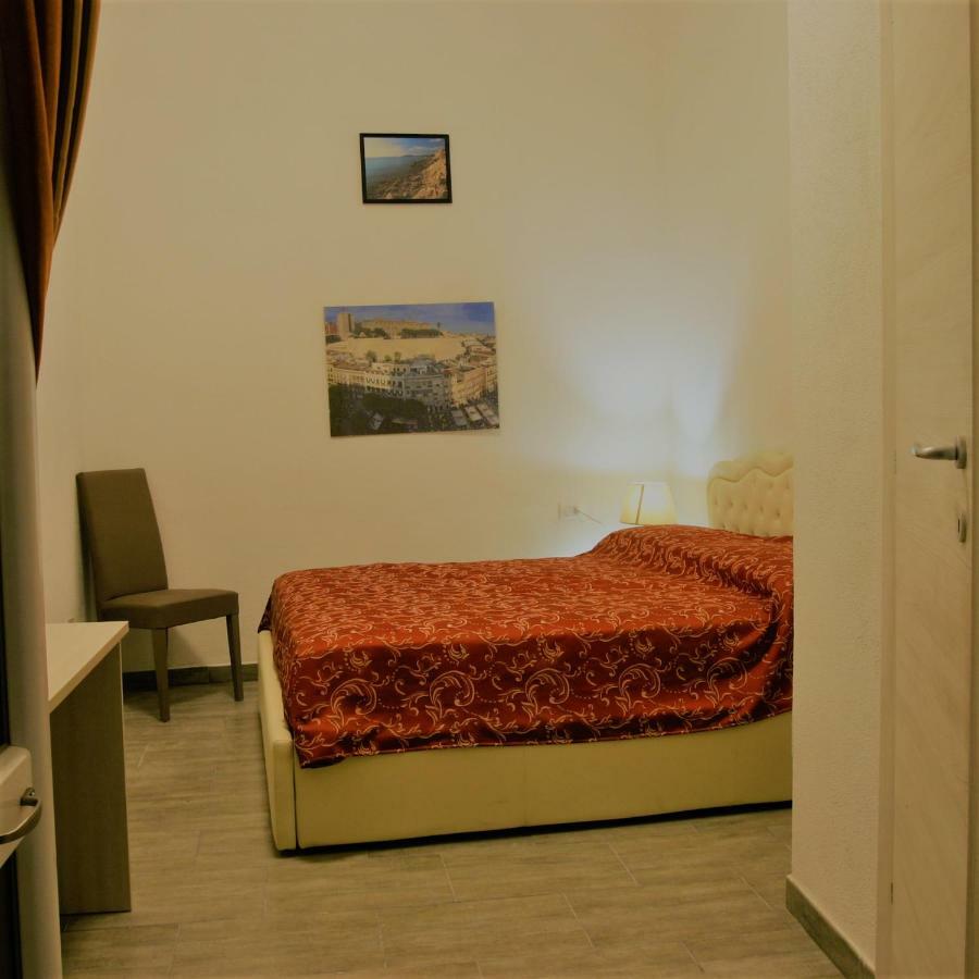 Boutique Oriente Express Hotell Cagliari Eksteriør bilde