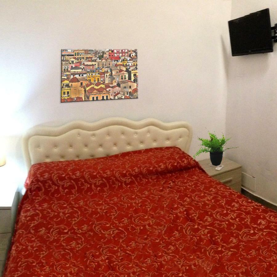Boutique Oriente Express Hotell Cagliari Eksteriør bilde