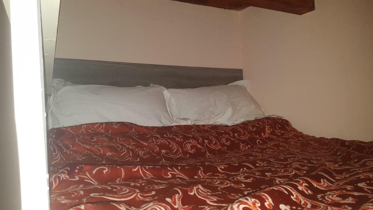 Boutique Oriente Express Hotell Cagliari Eksteriør bilde